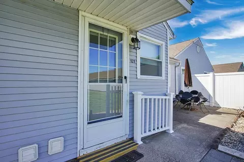 121 Outer Dr #121, Chicopee, MA 01022 photo 29