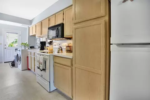 121 Outer Dr #121, Chicopee, MA 01022 photo 14