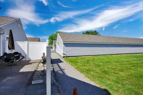 121 Outer Dr #121, Chicopee, MA 01022 photo 28