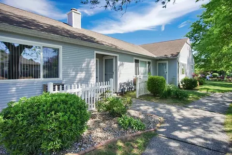 121 Outer Dr #121, Chicopee, MA 01022 photo 3