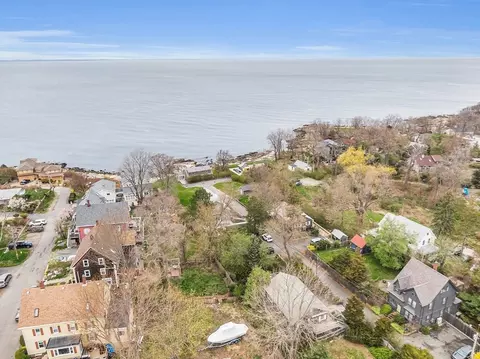 View/Area - 5 Nikolane Way, Gloucester, MA 01930 photo 1 of 4