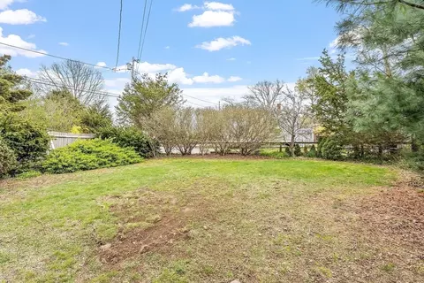 Exterior - 5 Nikolane Way, Gloucester, MA 01930 photo 6 of 7