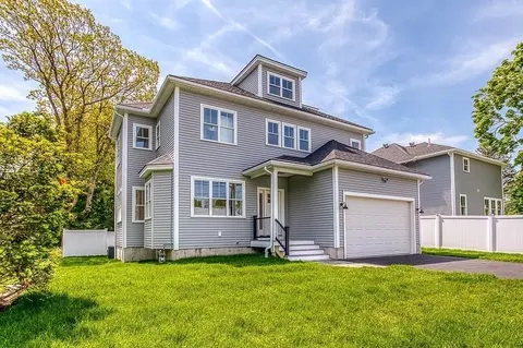132 Jefferson St, Dedham, MA 02026