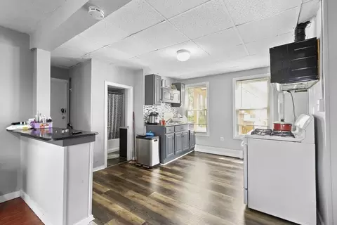 7 Pleasant Ter, Worcester, MA 01609 photo 5