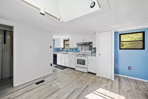34 Michael St, Wareham, MA 02576 photo 7