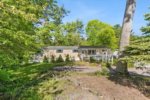 34 Michael St, Wareham, MA 02576 photo 2