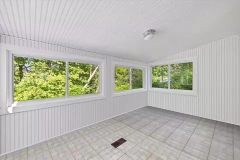 34 Michael St, Wareham, MA 02576 photo 13
