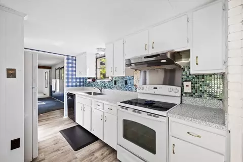 34 Michael St, Wareham, MA 02576 photo 8