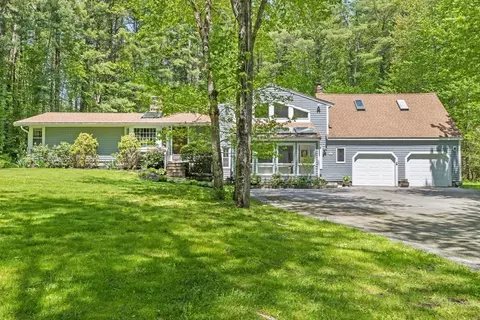 310 Cross St, Norwell, MA 02061
