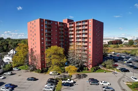115 W Squantum St #1208, Quincy, MA 02171