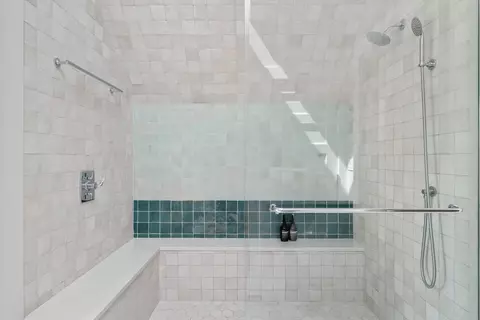 Bath - 88 Ossipee Rd, Somerville, MA 02144 photo 3 of 5
