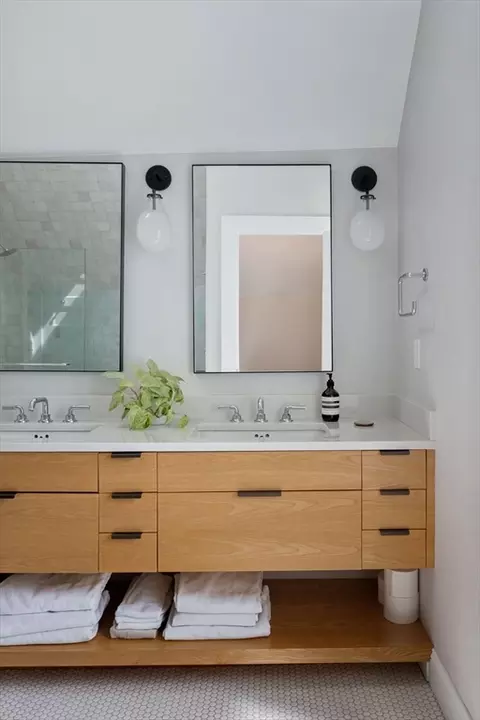Bath - 88 Ossipee Rd, Somerville, MA 02144 photo 1 of 5