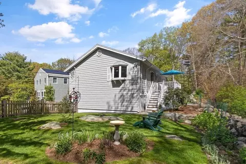 Exterior - 19 Youngs Rd, Gloucester, MA 01930 photo 5 of 9