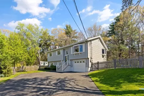 Exterior - 19 Youngs Rd, Gloucester, MA 01930 photo 1 of 9