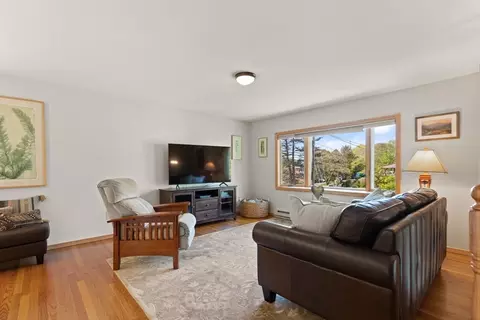 Living - 19 Youngs Rd, Gloucester, MA 01930 photo 1 of 5