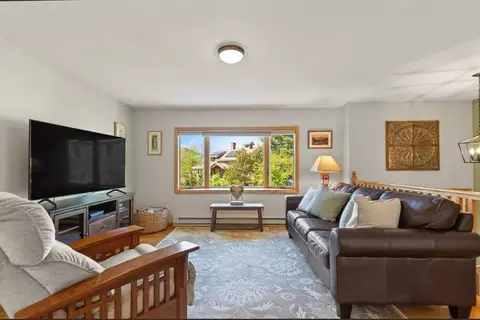 Living - 19 Youngs Rd, Gloucester, MA 01930 photo 3 of 5