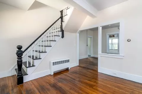 Living - 29 S Maple St, Brookfield, MA 01506 photo 4 of 4