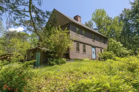 1494 Main Rd, Granville, MA 01034