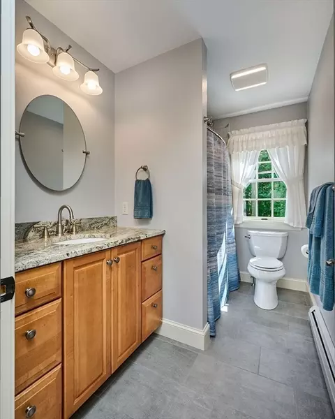 Bath - 120 Pleasant St, Plainfield, MA 01070 photo 4 of 5