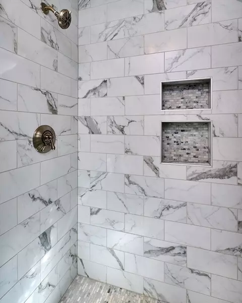 Bath - 120 Pleasant St, Plainfield, MA 01070 photo 5 of 5