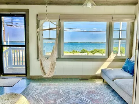 112 Castle Rd, Nahant, MA 01908