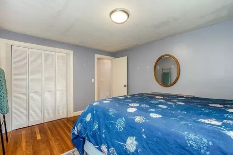 Bedroom - 37 Morningside Dr, Walpole, MA 02081 photo 4 of 7
