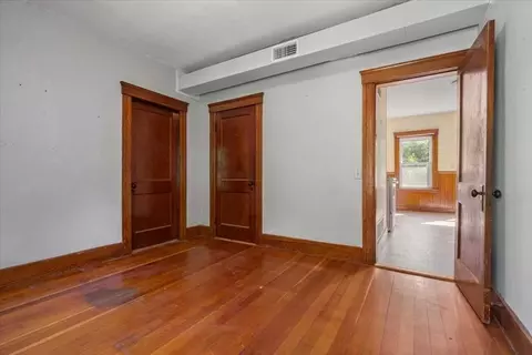 41 Elm St, Webster, MA 01570 photo 21