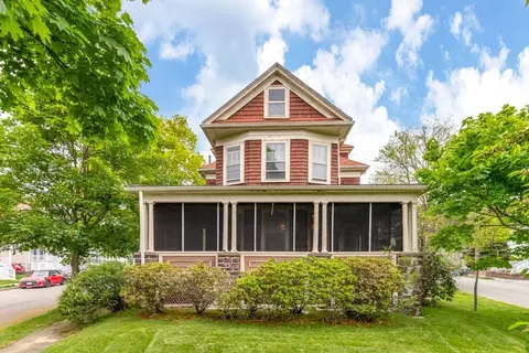 35 Mt Vernon St, Saugus, MA 01906