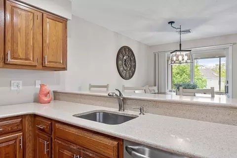 Kitchen - 39 Abington Rd #39, Danvers, MA 01923 photo 1 of 6