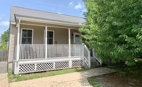 52 Tyler St, Springfield, MA 01109