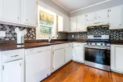 Kitchen - 67 Autumn Dr, Barnstable, MA 02632 photo 1 of 2