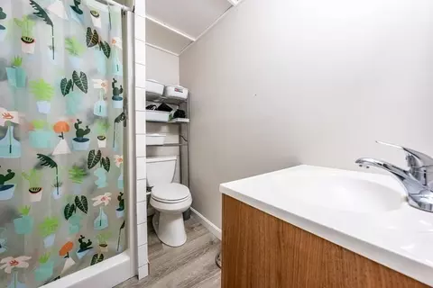 Bath - 67 Autumn Dr, Barnstable, MA 02632 photo 3 of 3