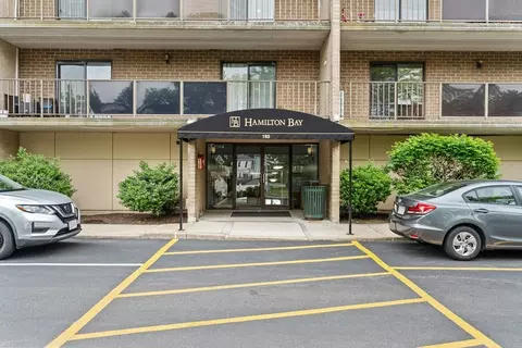 185 Quincy Shore Dr #A35, Quincy, MA 02171