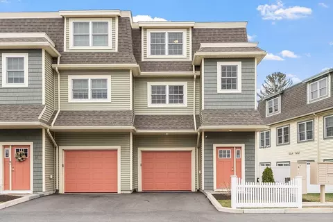 12 River St #8, Lynn, MA 01905