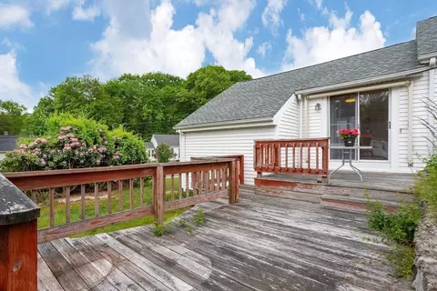 Exterior - 82 Highland St, Canton, MA 02021 photo 3 of 5