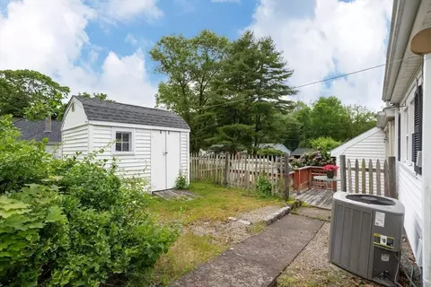 Exterior - 82 Highland St, Canton, MA 02021 photo 5 of 5