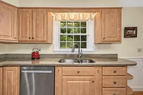Kitchen - 43 Ardmore Rd, Worcester, MA 01609 photo 1 of 3