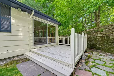 Exterior - 43 Ardmore Rd, Worcester, MA 01609 photo 4 of 6