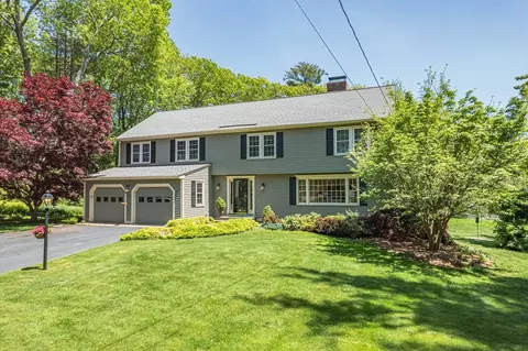 7 Beechwood Cir, Boxford, MA 01921