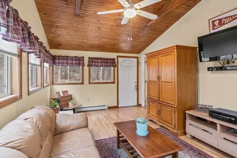 Other - 476 Pine St, Marshfield, MA 02050 photo 2 of 4