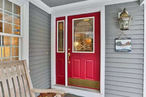 Exterior - 476 Pine St, Marshfield, MA 02050 photo 6 of 12