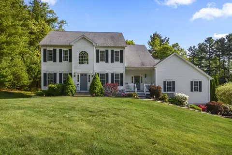 17 Lindsey Ln, Charlton, MA 01507