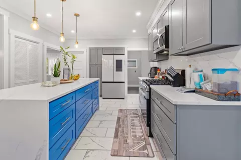 268 Wanoosnoc Rd, Fitchburg, MA 01420