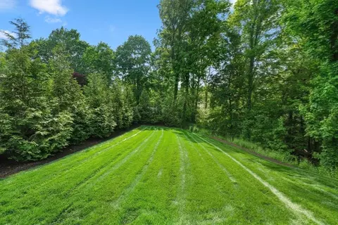 709 Boston Post Rd, Weston, MA 02493 photo 39