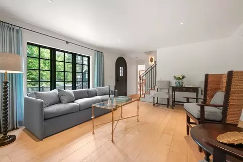 709 Boston Post Rd, Weston, MA 02493 photo 3