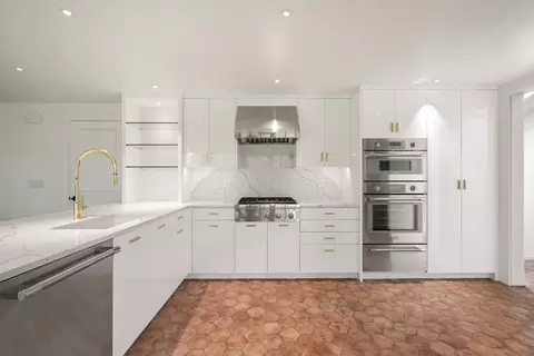 709 Boston Post Rd, Weston, MA 02493 photo 9
