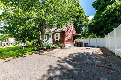 Exterior - 30 Poplar St, Dedham, MA 02026 photo 2 of 10