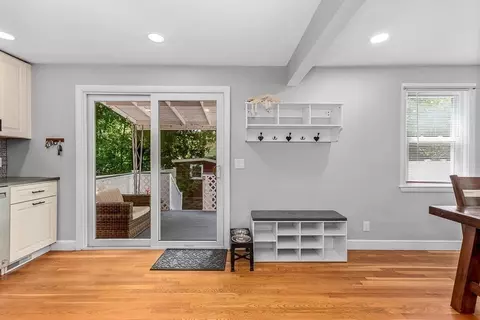 Entry Way - 30 Poplar St, Dedham, MA 02026 photo 3 of 3