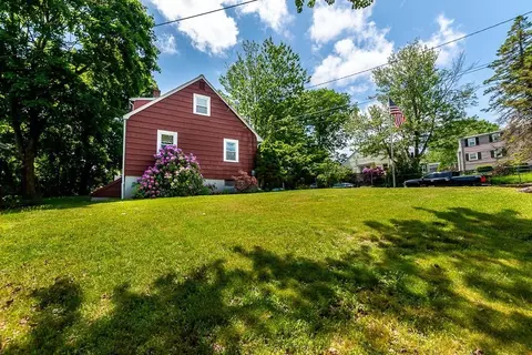 Exterior - 30 Poplar St, Dedham, MA 02026 photo 10 of 10