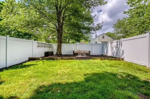 Exterior - 30 Poplar St, Dedham, MA 02026 photo 4 of 10